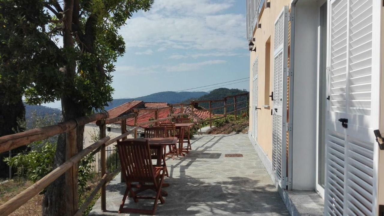 Colpi Di Timone B&B Finale Ligure Exterior photo
